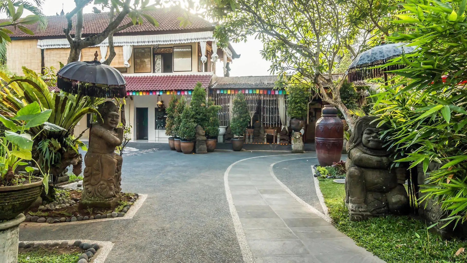 Zen Rooms Ubud Teges Kawan 3*, Ubud (Bali)